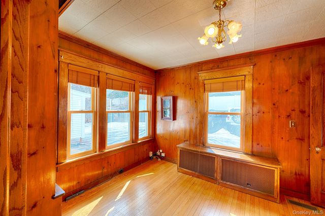 105 Gleneida Avenue, Carmel, NY 10512