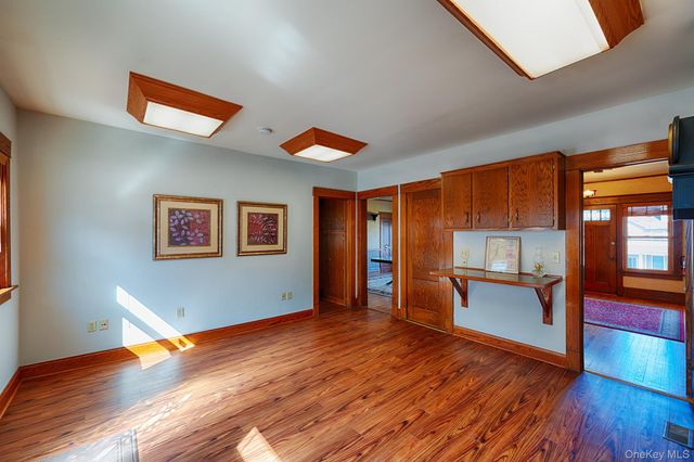 105 Gleneida Avenue, Carmel, NY 10512