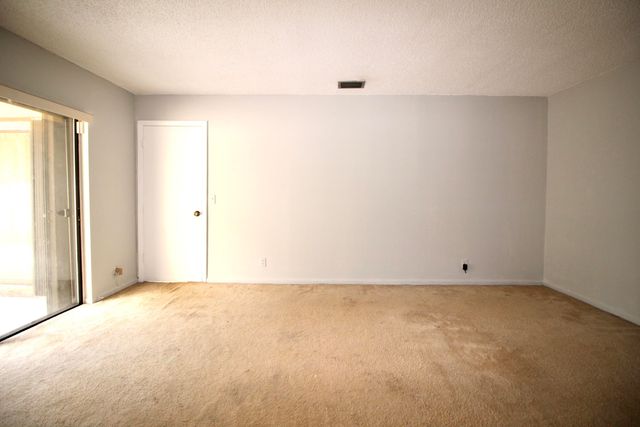 6287 Scotch Pine Lane, Lake Worth, FL 33462