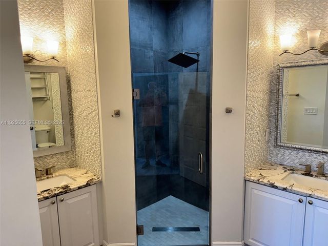 652 W Palm Aire Dr 652, Pompano Beach, FL 33069