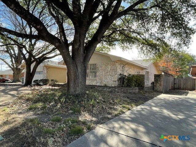 906 Illinois Avenue, Killeen, TX 76541