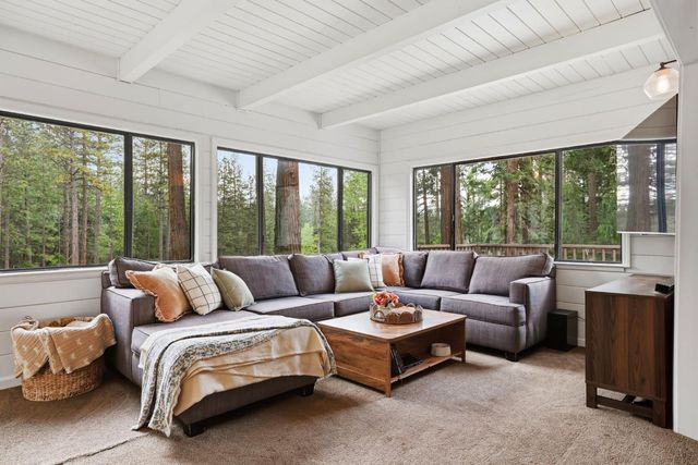 4061 Cedar Dr, Georgetown, CA 95634