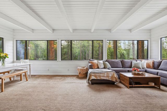 4061 Cedar Dr, Georgetown, CA 95634
