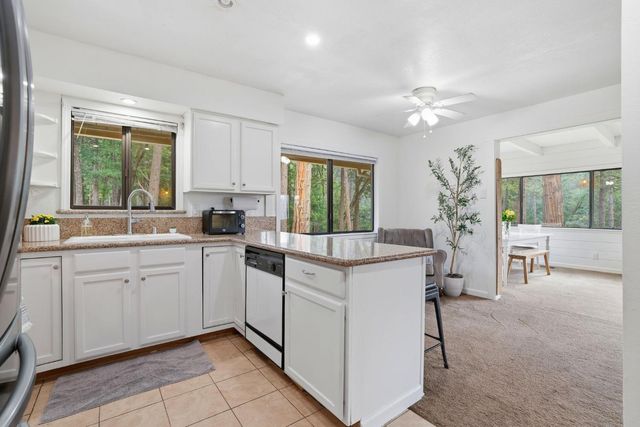 4061 Cedar Dr, Georgetown, CA 95634