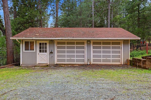 4061 Cedar Dr, Georgetown, CA 95634