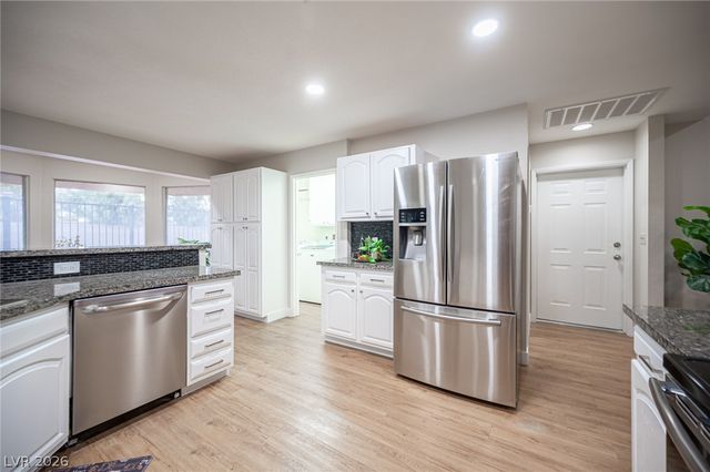 5240 East Monroe Avenue, Las Vegas, NV 89110