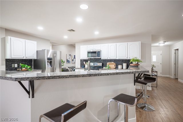 5240 East Monroe Avenue, Las Vegas, NV 89110