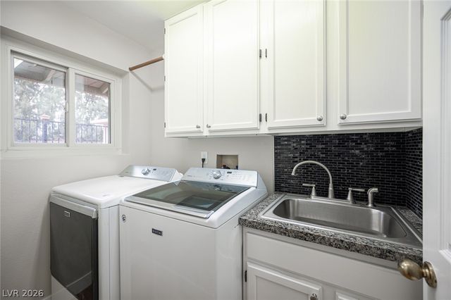 5240 East Monroe Avenue, Las Vegas, NV 89110