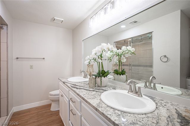 5240 East Monroe Avenue, Las Vegas, NV 89110