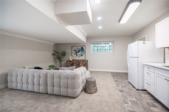 5240 East Monroe Avenue, Las Vegas, NV 89110