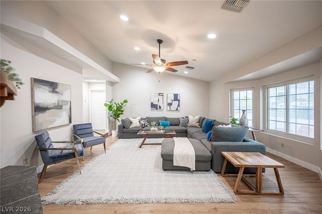 5240 East Monroe Avenue, Las Vegas, NV 89110