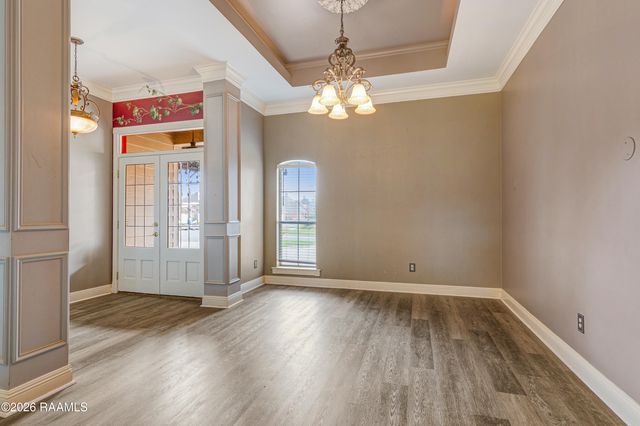 408 Bon Mange Circle, Lafayette, LA 70506