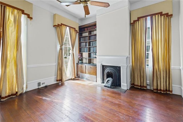 1006 Dauphin Street, Mobile, AL 36604