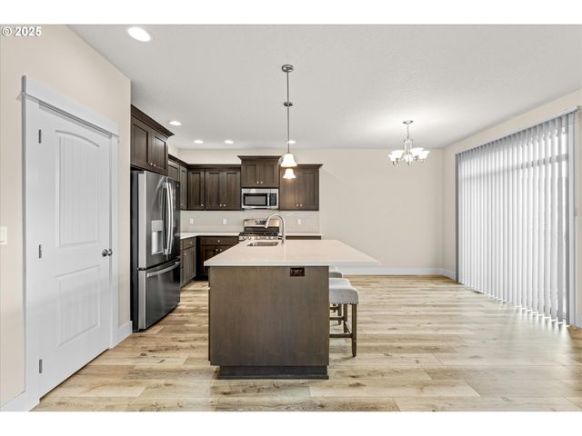 2342 26TH Ct, Forest Grove, OR 97116