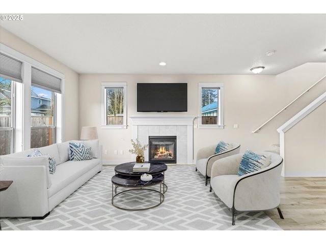 2342 26TH Ct, Forest Grove, OR 97116