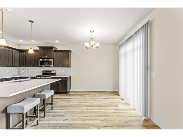 2342 26TH Ct, Forest Grove, OR 97116