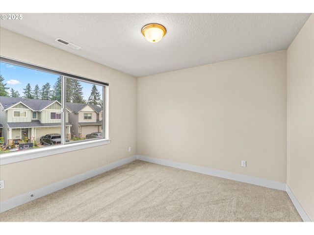 2342 26TH Ct, Forest Grove, OR 97116