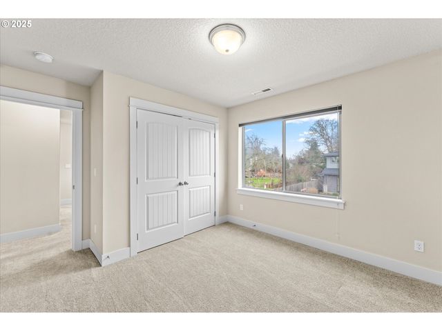 2342 26TH Ct, Forest Grove, OR 97116