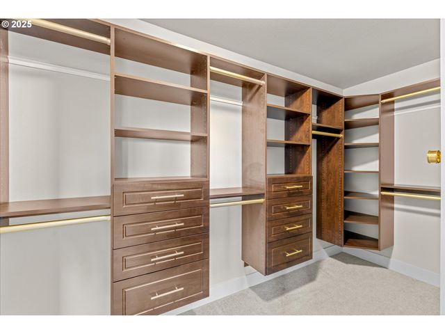 2342 26TH Ct, Forest Grove, OR 97116