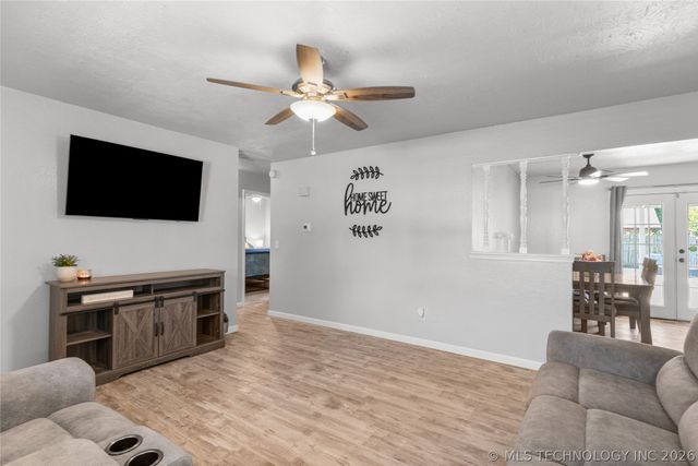 11880 E 38th Street, Tulsa, OK 74146