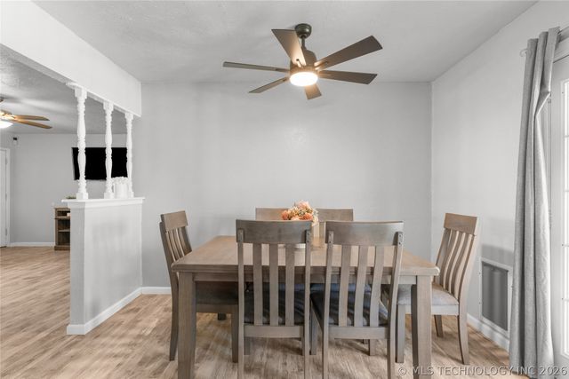 11880 E 38th Street, Tulsa, OK 74146