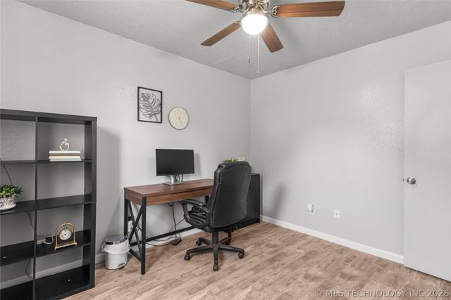 11880 E 38th Street, Tulsa, OK 74146