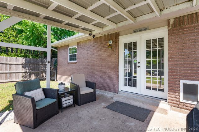 11880 E 38th Street, Tulsa, OK 74146