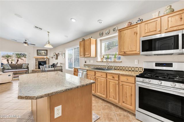 15970 W BARTLETT Avenue, Goodyear, AZ 85338