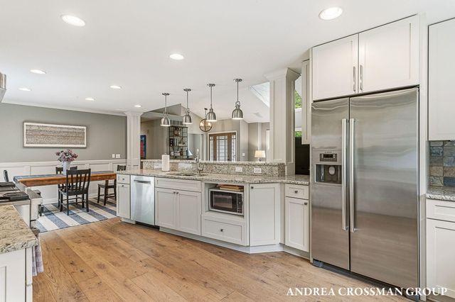 2338 Lakeshore Drive, Ganges Twp, MI 49408