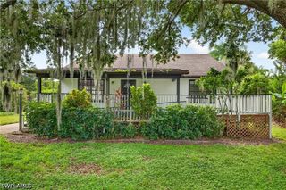 16970 Carolyn LN, North Fort Myers, FL 33917