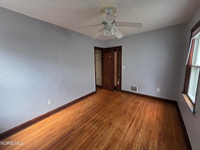 1909 Wyndhurst Road, Toledo, OH 43607