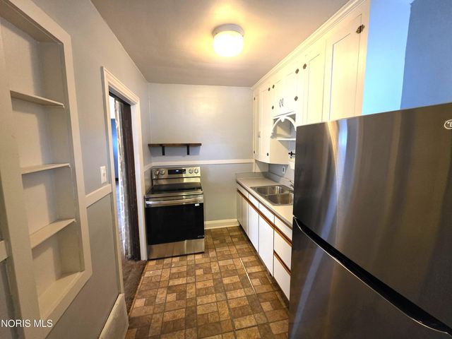 1909 Wyndhurst Road, Toledo, OH 43607