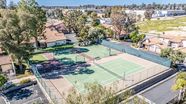 3501 Bernard Street 12C, Bakersfield, CA 93306