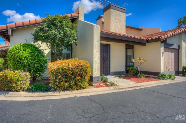 3501 Bernard Street 12C, Bakersfield, CA 93306