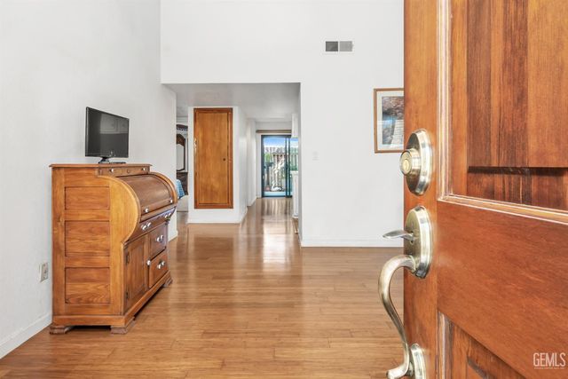 3501 Bernard Street 12C, Bakersfield, CA 93306