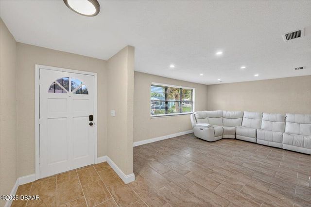 129 S Ocean Aire Terrace, Ormond Beach, FL 32176