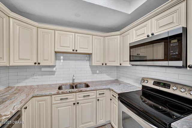 129 S Ocean Aire Terrace, Ormond Beach, FL 32176