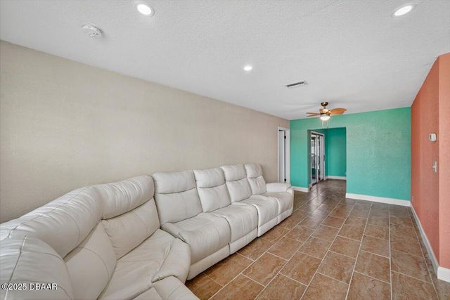 129 S Ocean Aire Terrace, Ormond Beach, FL 32176