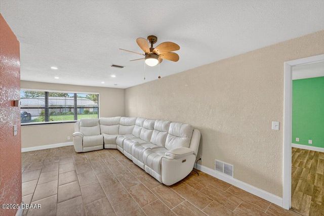 129 S Ocean Aire Terrace, Ormond Beach, FL 32176