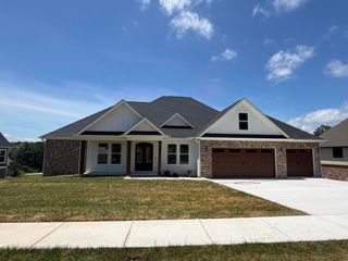 167 Hidden Hills Drive, Chickamauga, GA 30707