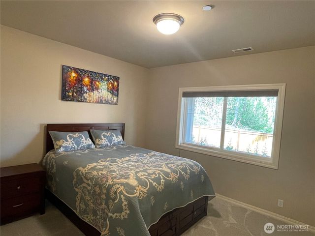 883 Summerhill Ridge Drive NW, Issaquah, WA 98027