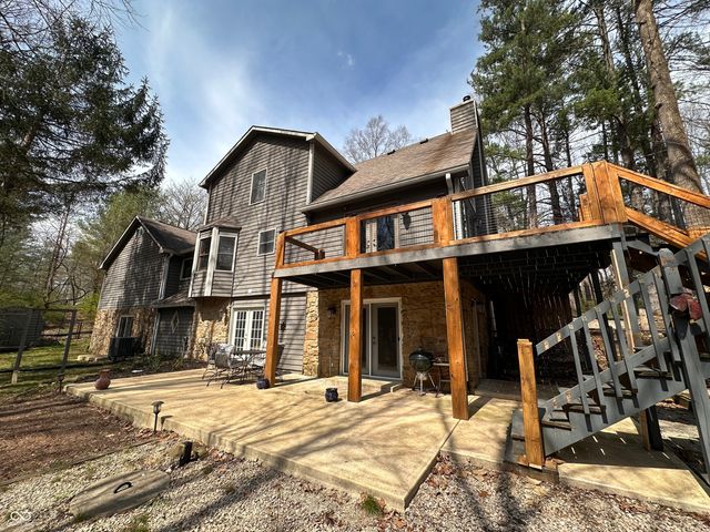 7599 Center Lake Road, Nineveh, IN 46164