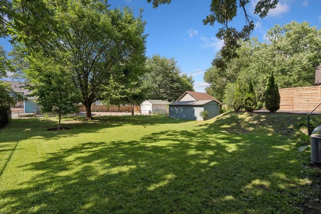 7508 Edgebrook Drive, Saint Louis Park, MN 55426