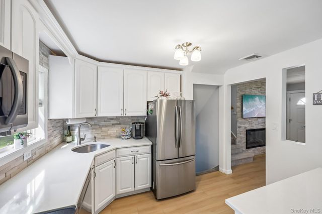 7 Bowden Drive, Huntington Station, NY 11746