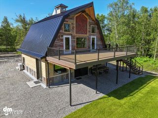 555 S Lower Road, Palmer, AK 99645