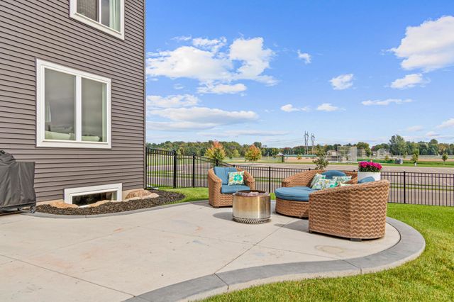 9785 46th Street NE, Saint Michael, MN 55376