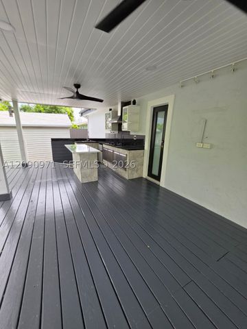 26230 SW 130th Ave, Homestead, FL 33032