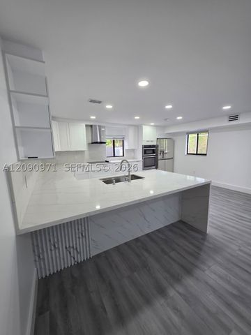 26230 SW 130th Ave, Homestead, FL 33032