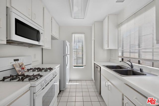 2554 Olive Drive 188, Palmdale, CA 93550