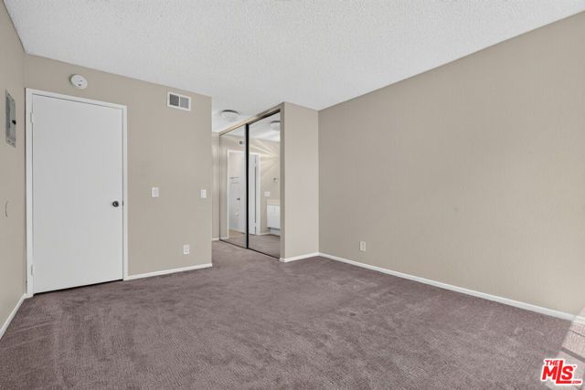 2554 Olive Drive 188, Palmdale, CA 93550